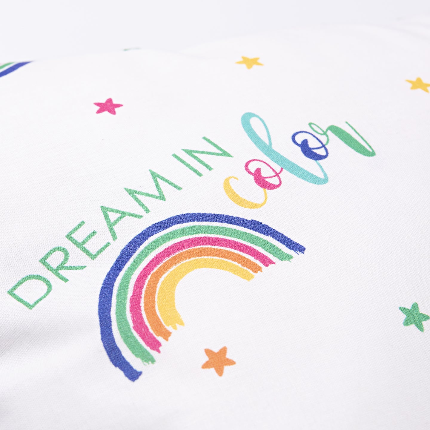 Cojín infantil arcoiris Benetton 30x30cm (4)